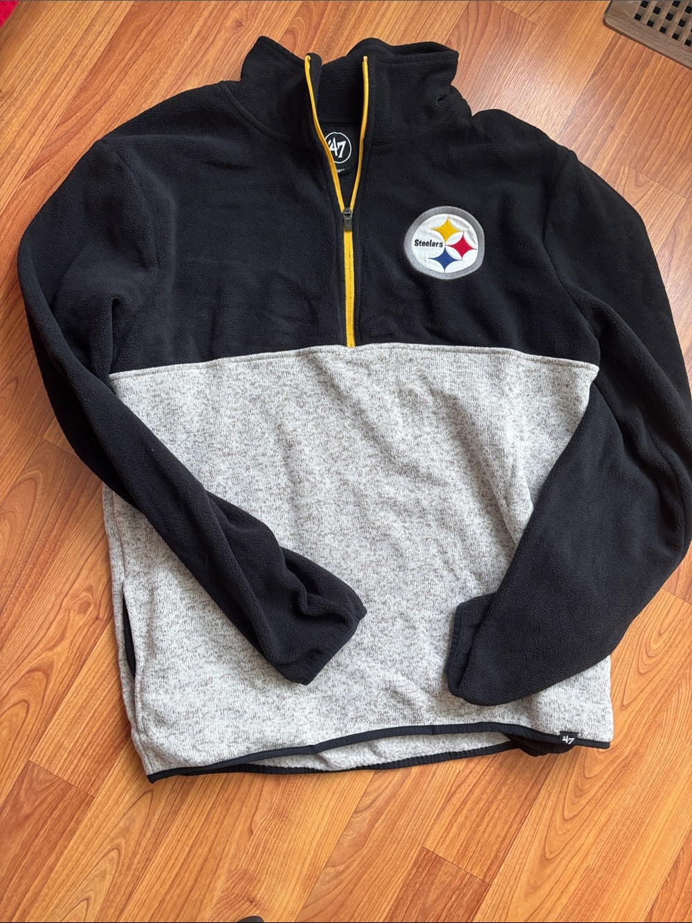 47 Men’s Black, Gray & Yellow Pittsburgh Steelers Half-Zip Pullover
